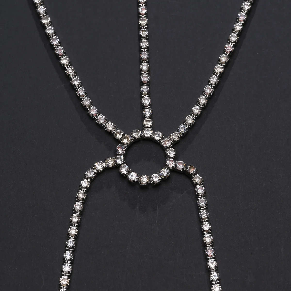 Geometric Rhinestone Cross Che - Body Jewelry Rings 评论和价格